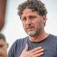 Técnico anuncia demissão após vexame, mas clube recusa o pedido