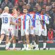 Crystal Palace não conta com Matheus França e busca clube brasileiro para empréstimo