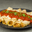 Quer um jantar proteico e fácil? Aprenda a fazer esta panqueca com frango desfiado