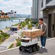 Entregas do futuro na Coreia: drones carregam até 40 quilos sobre rios e repassam encomendas para robôs autônomos que navegam por pátios e sobem até a porta dos moradores