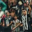 Atlético-MG supera o Vitória e ganha força na briga pela Libertadores