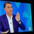 Flávio Bolsonaro leva 'cola na mão' em sabatina na TV Globo; saiba o que estava escrito