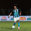 Willian confirma rescisão e se despede do Grêmio após passagem apagada