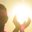 Tomar sol faz bem para a glicose alta? O que realmente já dá para saber