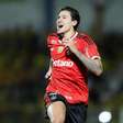 Samuel Lino chega ao top 8 de artilheiros do atual Flamengo