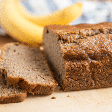 Tem banana madura em casa? Faça esse bolo proteico para o lanche da tarde