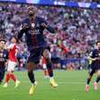 Dembélé recusa ofertas da Arábia Saudita e renova com o PSG