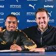 Manchester City anuncia chegada de Allan, ex-Palmeiras, até 2031