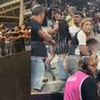 Criança corintiana é hostilizada após ganhar camisa de Neymar na Neo Química Arena