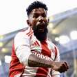 Santos encaminha contratação de Rodinei, mas perde Palmieri