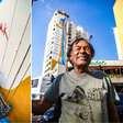 Mural de Ailton Krenak leva o Rio Doce ferido ao centro de BH