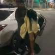 Travesti é presa sob suspeita de extorquir homem após encontro marcado por aplicativo no Rio