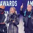 Carreira solo e maternidade: entenda por que Fergie saiu do Black Eyed Peas
