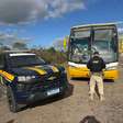 Foragido por tráfico de drogas é preso pela PRF dentro de ônibus em Bagé