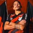 Gilberto Moraes vai jogar contra o Cruzeiro? Athletico-PR monitora lateral