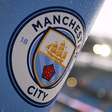 Manchester City dá 'chapéu' no Tottenham e acerta com atacante senegalês