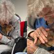 Encontro de almas: idosa de 90 anos adota cachorrinha cega e vínculo é imediato