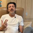 Lito Sousa deixa hospital e recebe cuidados 24 horas em casa após doença rara