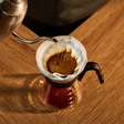 Se você prepara o café assim, está "deixando o sabor para trás": dicas de um barista para extrair todo o sabor dos grãos em um único passo
