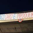 Torcida do Cruzeiro espalha faixas de protesto após eliminação na Copa do Brasil