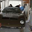 Ele comprou uma Lamborghini Miura por 10 mil dólares e a manteve na sala de estar; depois de 40 anos, ele a vendeu por mais de dois milhões