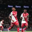 Mônaco vence PSG de virada no reencontro de Filipe Luís e Luis Enrique