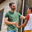 "Quero realizar meu sonho de ir para o Rio": menino de 12 anos vende doces e ganha ajuda para viajar