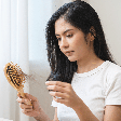 Seu cabelo começou a cair após um período de estresse? Entenda o que pode estar acontecendo