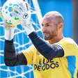 Weverton dedica vitória no Grenal a Luis Castro: "Uma pessoa digna"