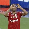 Flamengo derrota o Remo em Belém com gol de Samuel Lino