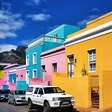 Lugares supercoloridos que encantam os visitantes com beleza e leveza