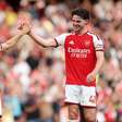 Arsenal vence o Chelsea de virada e segue 100% na Premier League