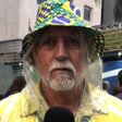 Casal e amigos viaja 6 horas para participar de ato com Flávio Bolsonaro