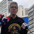 Painel com 'Chega de intocáveis' é exibido em prédio de São Paulo