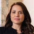 AFRONTOSA! Em 'Quem Ama Cuida', Adriana encara inimigo na cadeia, revela armação pesada e coloca sua liberdade em risco