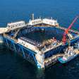 A China construiu uma plataforma solar flutuante de 100 kW no meio do mar usando um material surpreendente: bambu