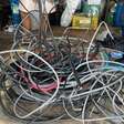 Homem é preso sobre telhado de supermercado transportando cabos elétricos furtados em Santa Maria