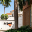 Enjoei (ENJU3) aprova grupamento de ações de 10 para 1 após exigência da B3