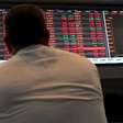 Ibovespa recua com exterior desfavorável