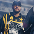 Neymar provoca torcida do Atlético-MG: 'Eu sem joelho sou melhor que todo mundo do seu time'