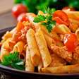 Penne com Frango Desfiado: Receita Fácil e Saborosa