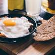 Comer só um ovo no café da manhã pode ser um grande erro após os 40, alerta nutricionista
