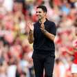 Arteta revela que atrasa refeições e transporte para desafiar elenco do Arsenal
