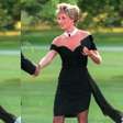 Icônico vestido da vingança de Lady Di vai a leilão por até R$ 1,5 milhão