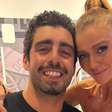 Voltaram? Pedro Scooby e Cintia Dicker reaparecem juntos após polêmica de carona com Lívia Andrade