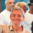 Nem Márcio Garcia, nem André Marques; Globo estuda substituição de Serginho Groisman no 'Altas Horas' em modelo inédito após 26 anos da estreia, diz coluna: 'Conversa complexa'. Aos detalhes