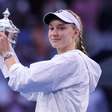 Rybakina coroa chegada ao topo do ranking com vitória sobre Sabalenka e título no US Open
