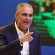 Em busca de novo técnico, Botafogo marca reunião com Tite