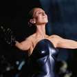 Céline Dion retorna aos palcos em Paris após seis anos com show emocionante
