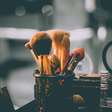 Como as marcas de cosméticos fazem você comprar de novo